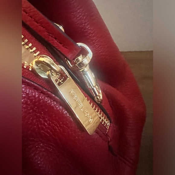 Michael Kors Bedford Satchel/Shoulder Bag - Picture 7 of 16